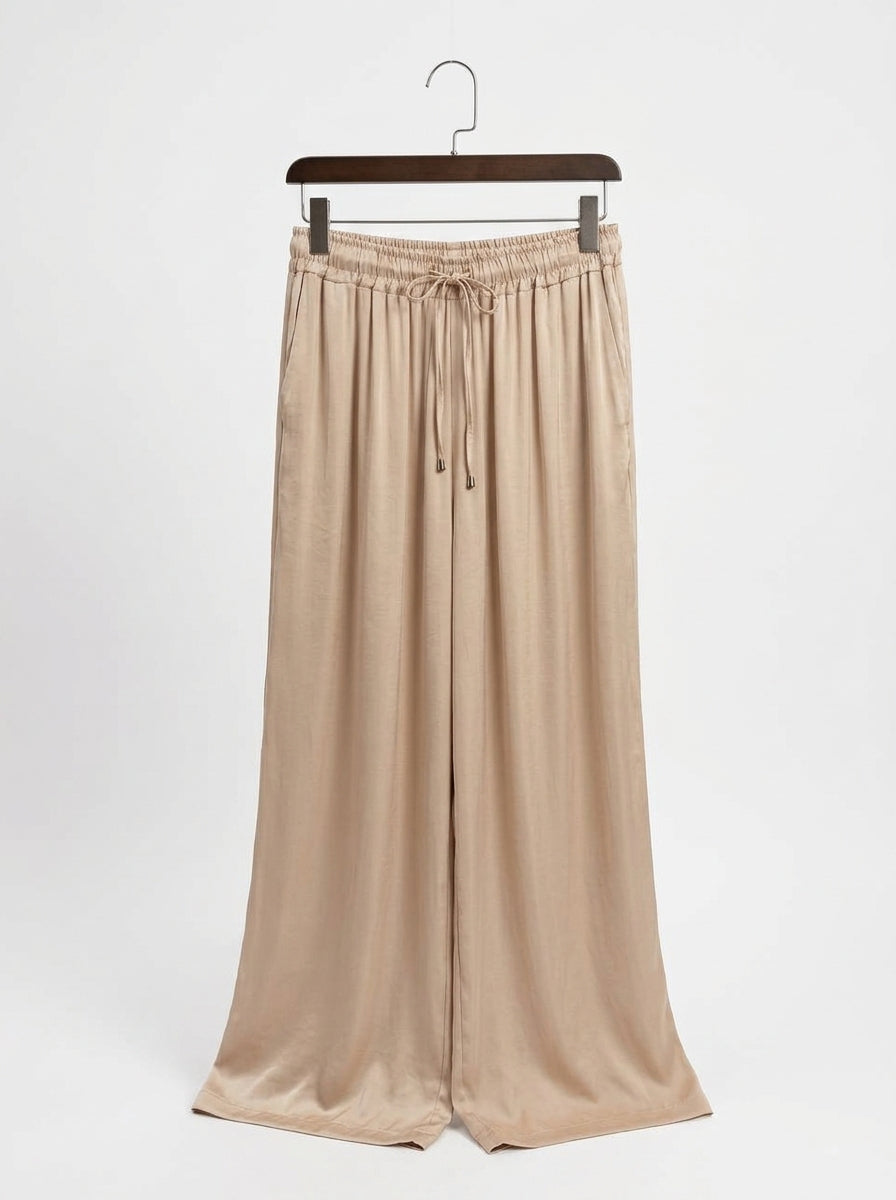 Trousers – Elegance and comfort for every day