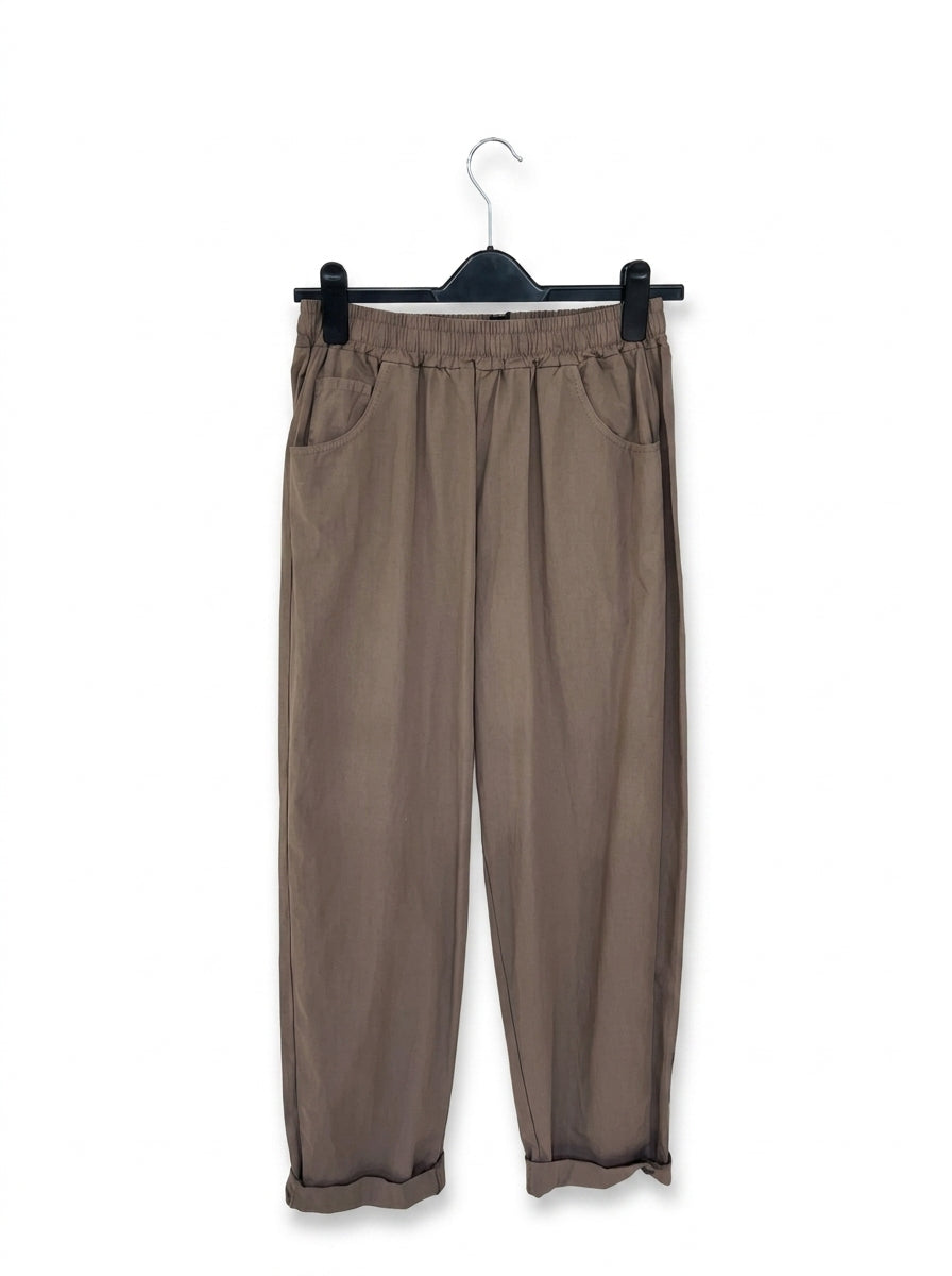 NAIÍF Italian trousers – Comfort and practicality