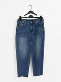 Premium Italian jeans – Elegance and sophistication