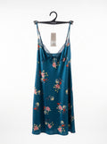Pijama/cămașă de noapte rafinată de la brandul Valege