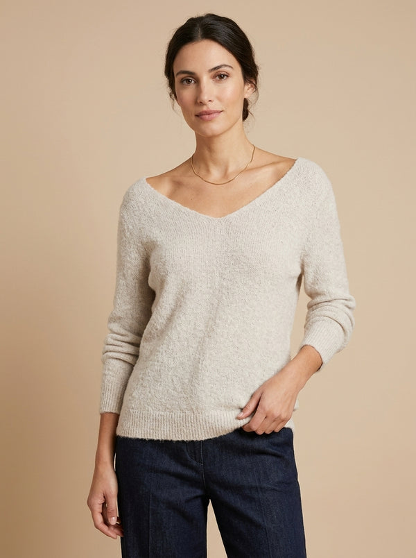 V-neck jumper