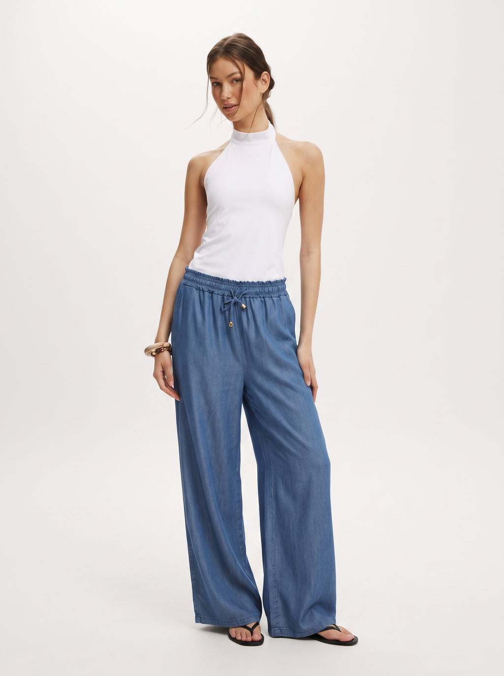 Pantaloni italieni – Eleganță și confort