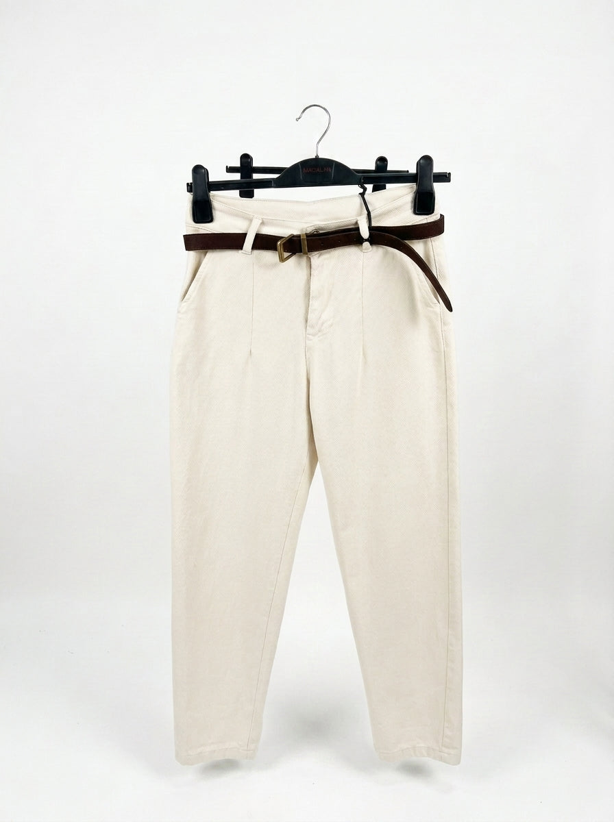 Pantaloni NAÍIF – Stil și rafinament
