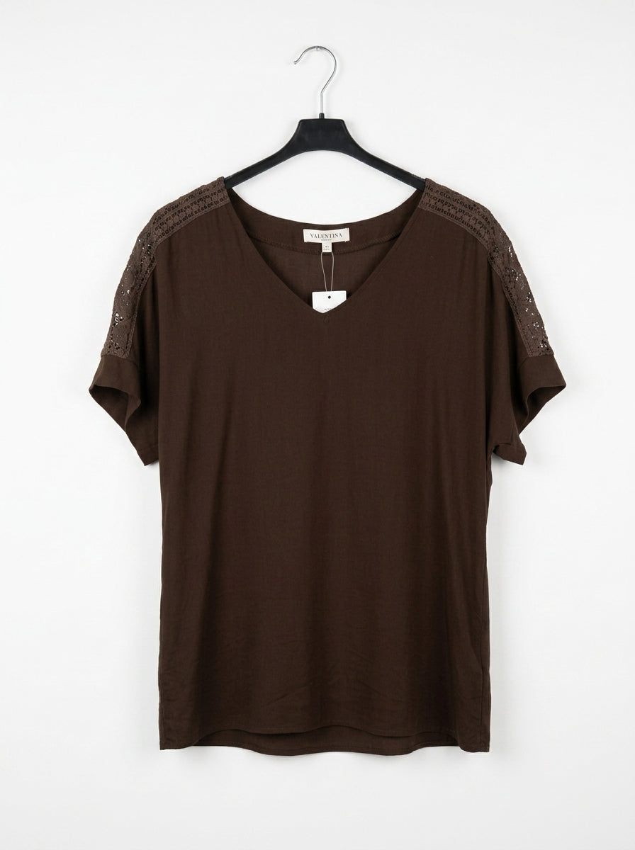 ITALY Blouse – Minimalism and style